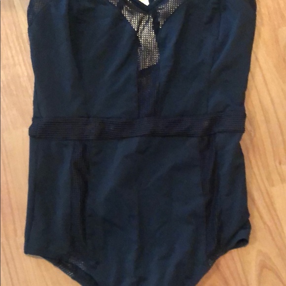 NWOT Young & Reckless black mesh one piece swim - Picture 3 of 7